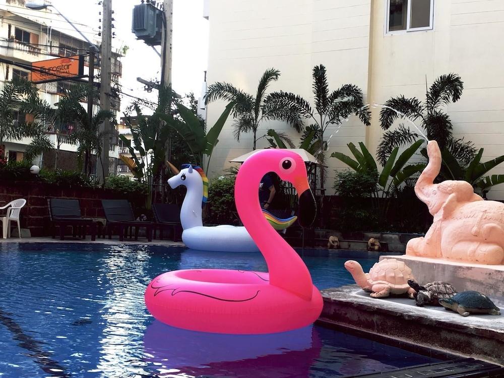 Eurostar International Hotel Ban Nong Tabaek Extérieur photo