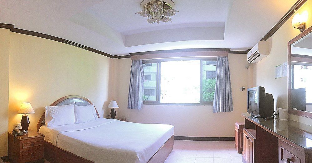 Eurostar International Hotel Ban Nong Tabaek Extérieur photo